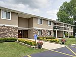 6600 N Sidney Pl, Glendale, WI