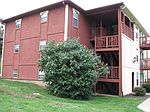 8619 E 61st Ter, Kansas City, MO