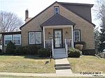 1410 Loras Blvd, Dubuque, IA