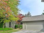 7 Nantucket Ct, Beachwood, OH