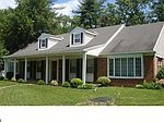 3 Chatham Dr, Cinnaminson, NJ