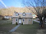 1998 Lorton Lick Rd, Bluefield, WV