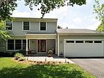2066 Springside Dr, Naperville, IL
