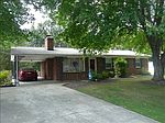 390 Jeanette Dr, Danville, VA