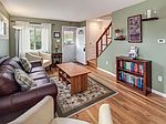 2254 Mary Baldwin Dr, Alexandria, VA