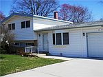 121 Glenrock Dr, Claymont, DE