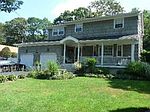 441 Gibbs Pond Rd, Nesconset, NY