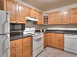 26 Nobhill# 2, Roseland, NJ