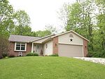 744 Floral Valley Dr E, Howard, OH