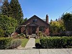 3228 35th Ave W, Seattle, WA