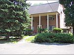 480 Parkway Dr, Clark, NJ