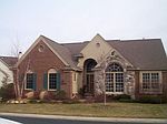 4674 Roundtree Dr # 55, Brighton, MI