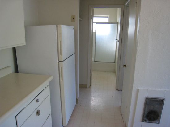 764 West St, Redding, CA 96001