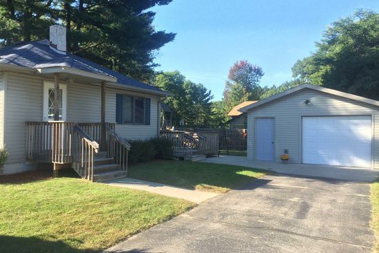 813 Golf Rd Black River Falls Wi 54615 Realestate Com